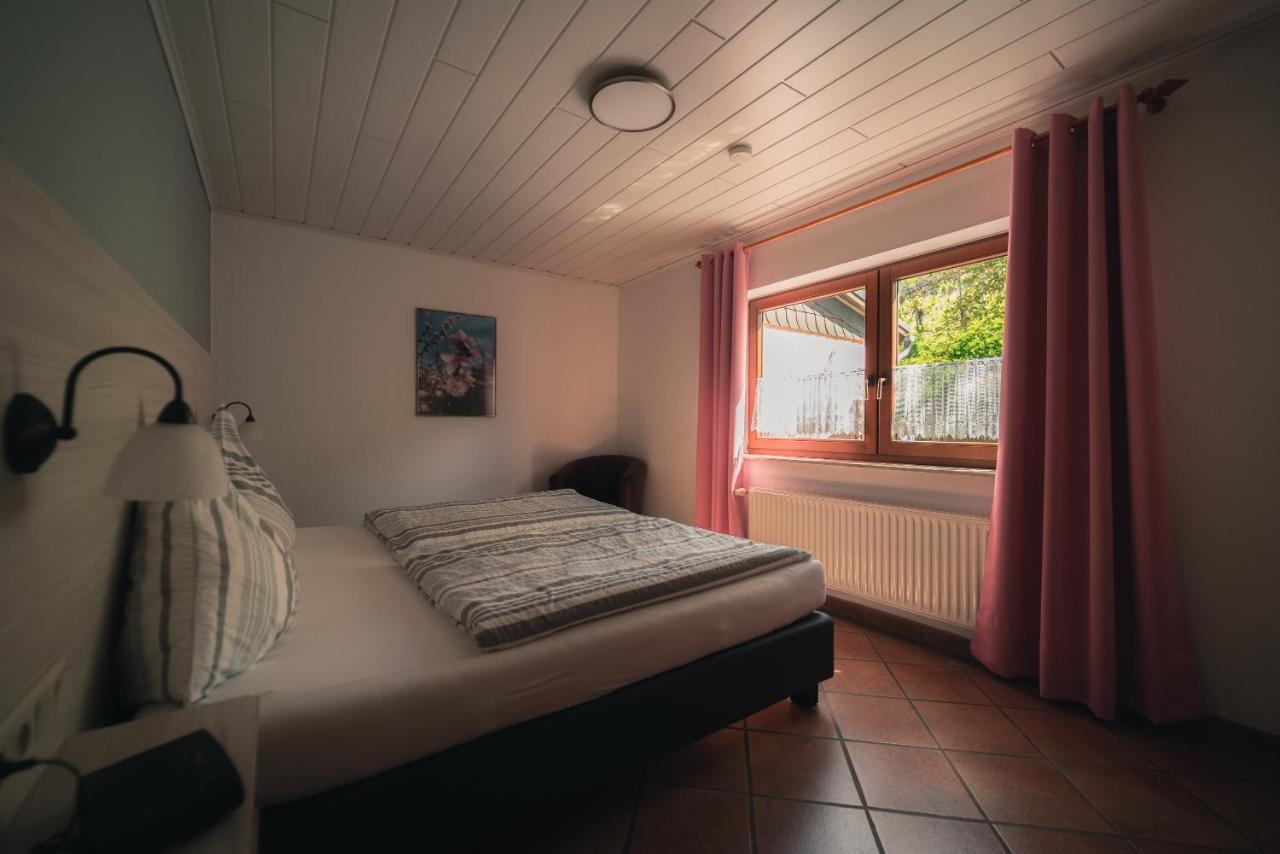 Urlaubsweingut Zecherhof Neef Eksteriør billede
